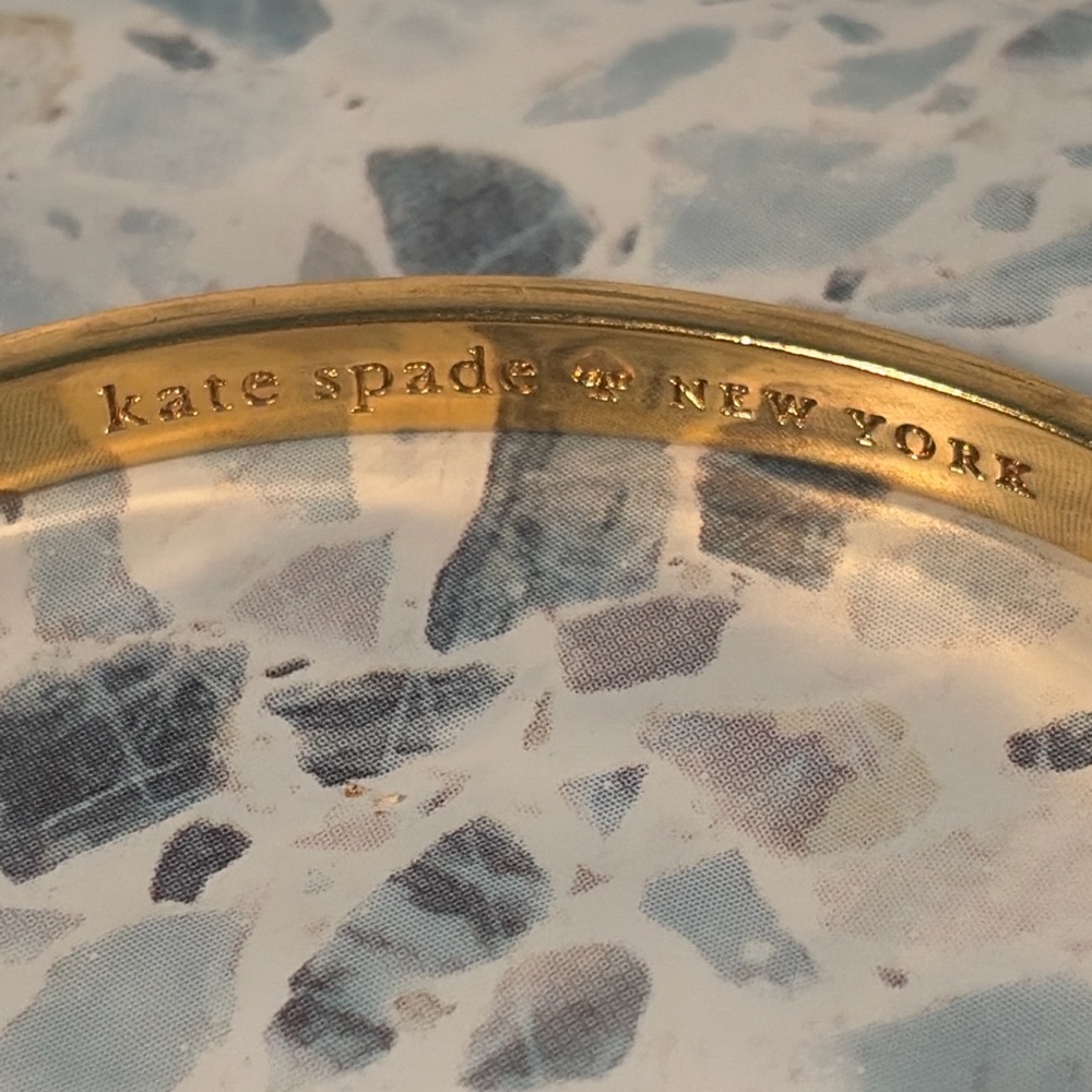 Kate Spade Multicolor Enamel Striped Bangle Bracelet Gold Tone Pink White - Picture 4 of 4